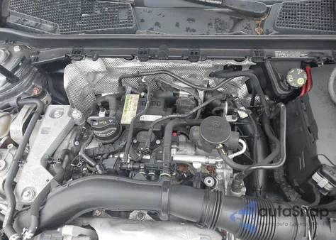 2019 Mercedes-Benz A 220 4Matic z USA, uszkodzony, nr VIN WDD3G4FB7KW002276